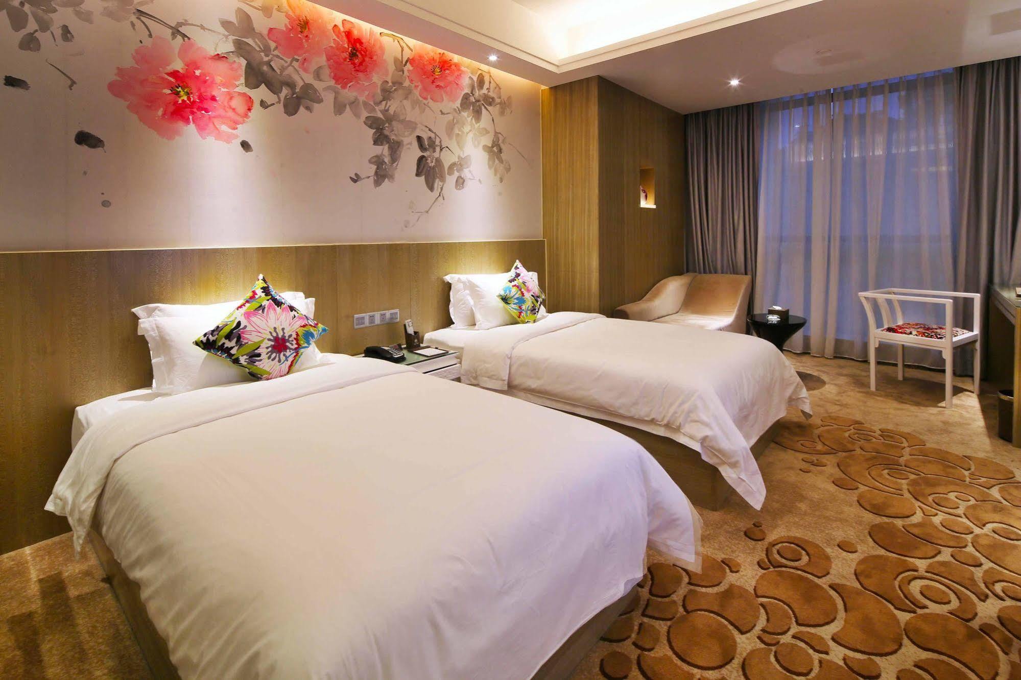 Paco Hotel Tаojin Metro Guangzhou - Free Shuttle Bus For Centen Fair Exteriér fotografie